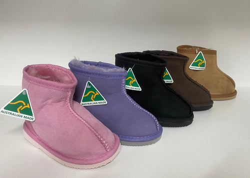 Ugg's - Kids Boots (13, 1 and 2)