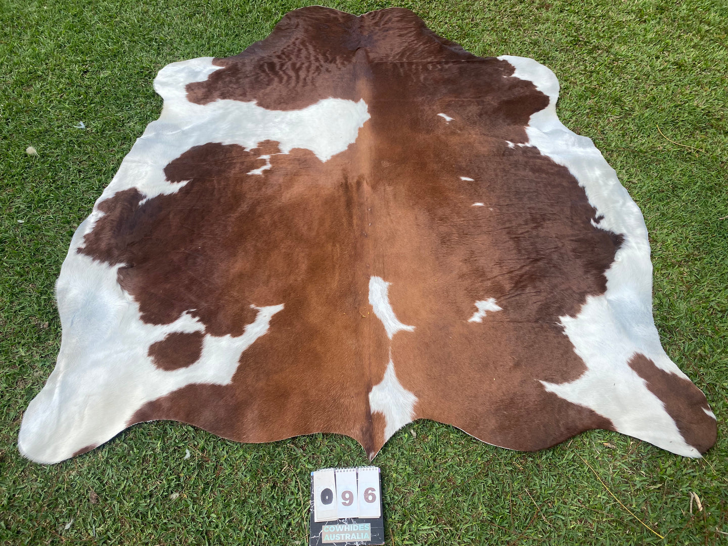 96: Black reddish Cowhide