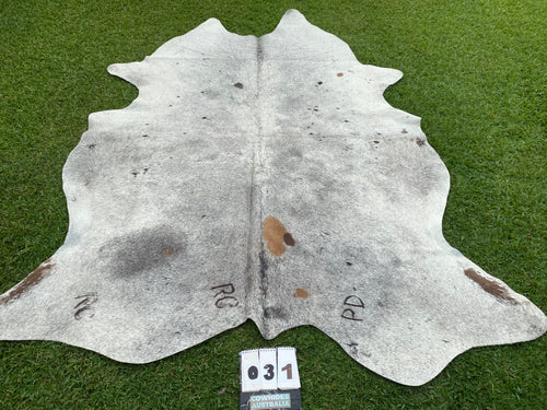 31. Salt pepper  Cowhide