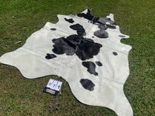 Load image into Gallery viewer, 71. Black and White Cowhide